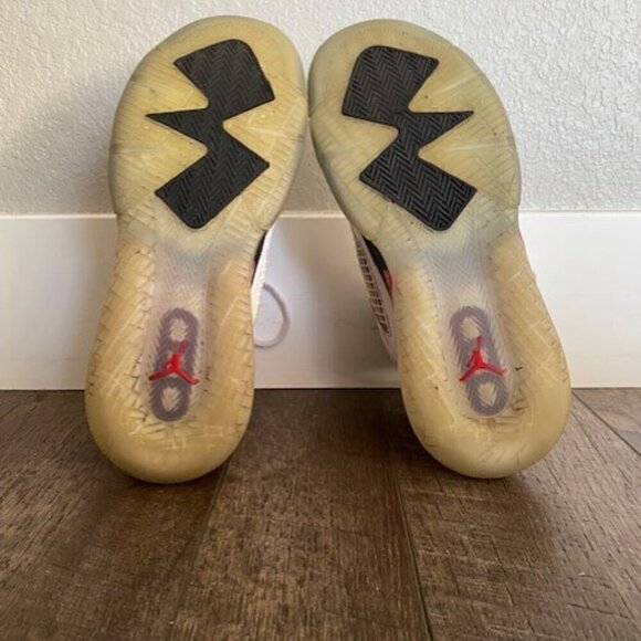 AIR JORDAN Mars 270 White Fire Red Basketball Shoes Sneakers Youth 5 - Picture 9 of 15